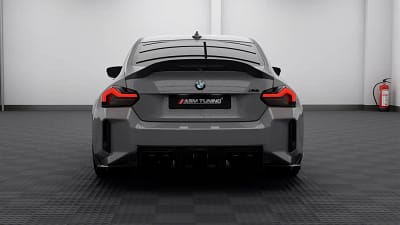 Rear view of installed carbon fibre spoiler on BMW G87 M2