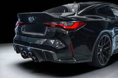 Carbon fibre CSL-style boot lid for BMW M3 G80 and M4 G82 – lightweight trunk with integrated ducktail by ASM Tuning